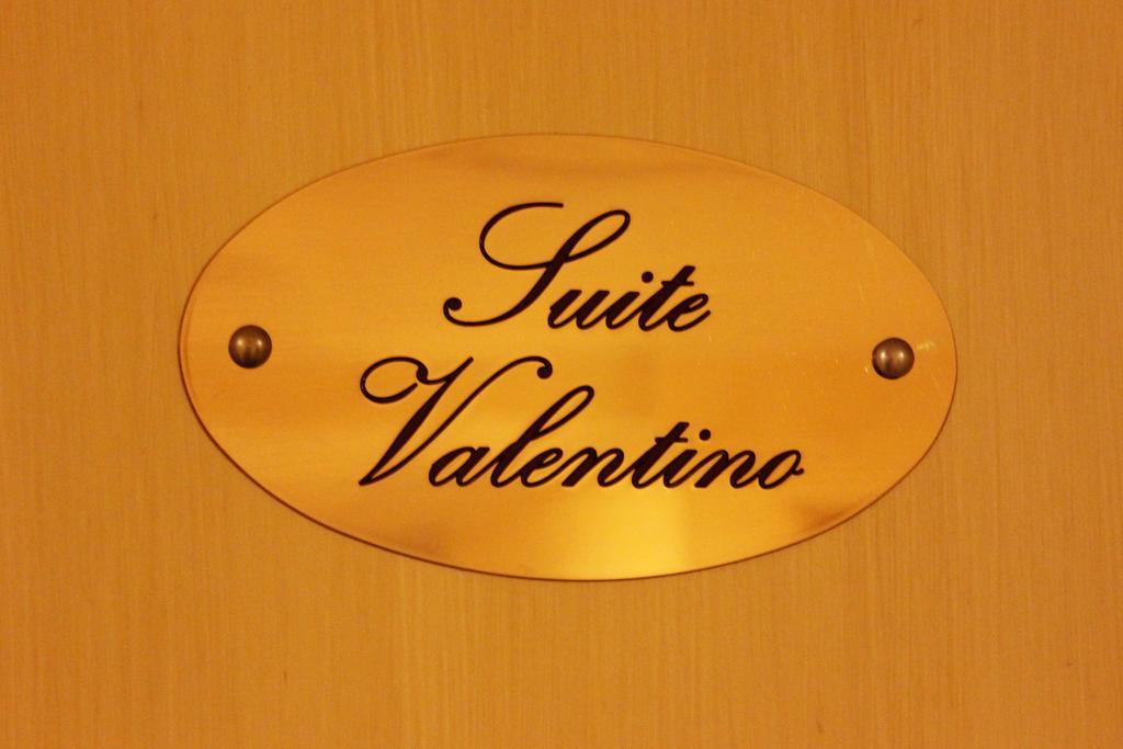 Hotel Valentino 아키테르메 외부 사진